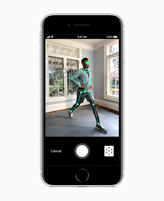iPhone SE AR Experience